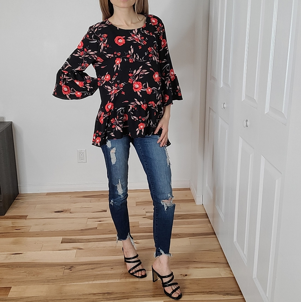 Gibson 3/4 sleeve floral blouse